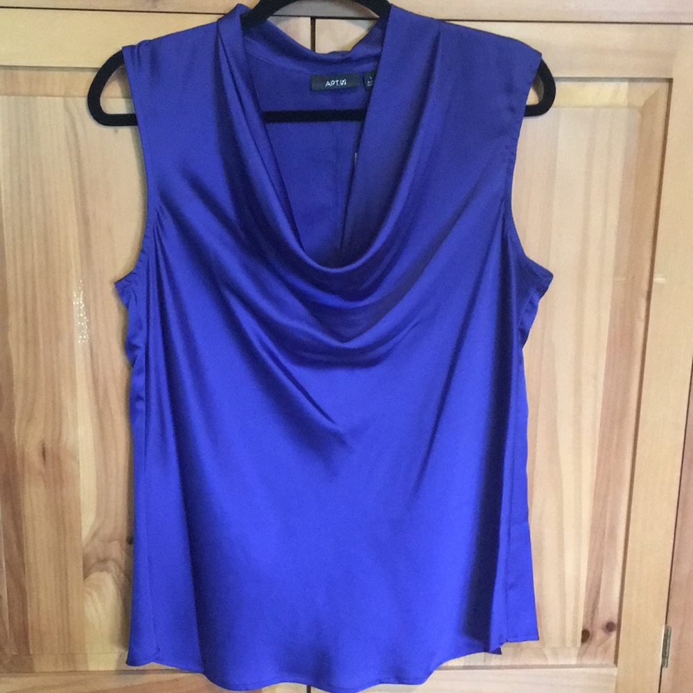 NWT Apt 9 Cowl Neck Sleeveless Blouse. Size Large